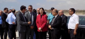 Visite de Mme la Ministre de l’Equipement  et de l’Habitat au site du Projet Taparura